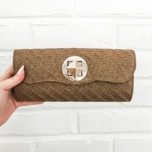 Brown Straw Woven Clutch With Geometric Closure